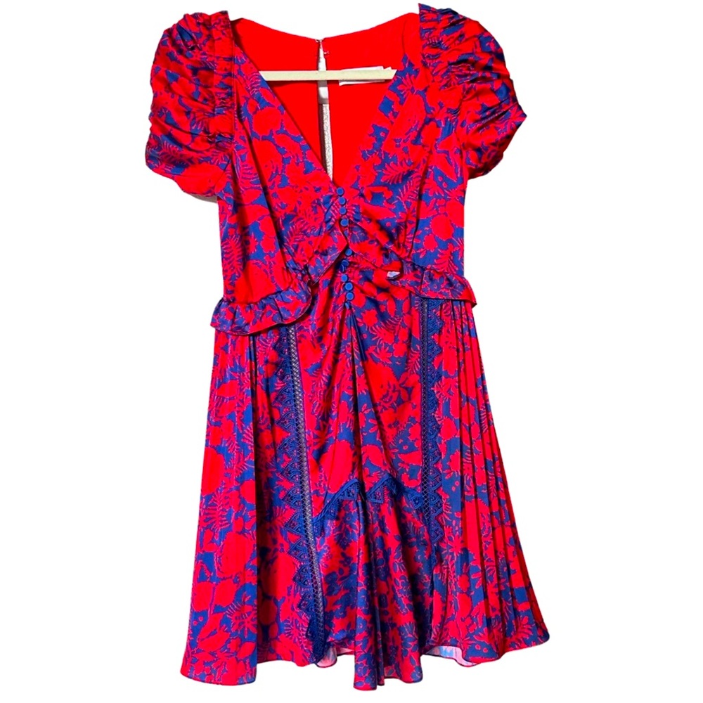 Self-Portrait brand short sleeve dress. Super cute, fun night out, very comfy